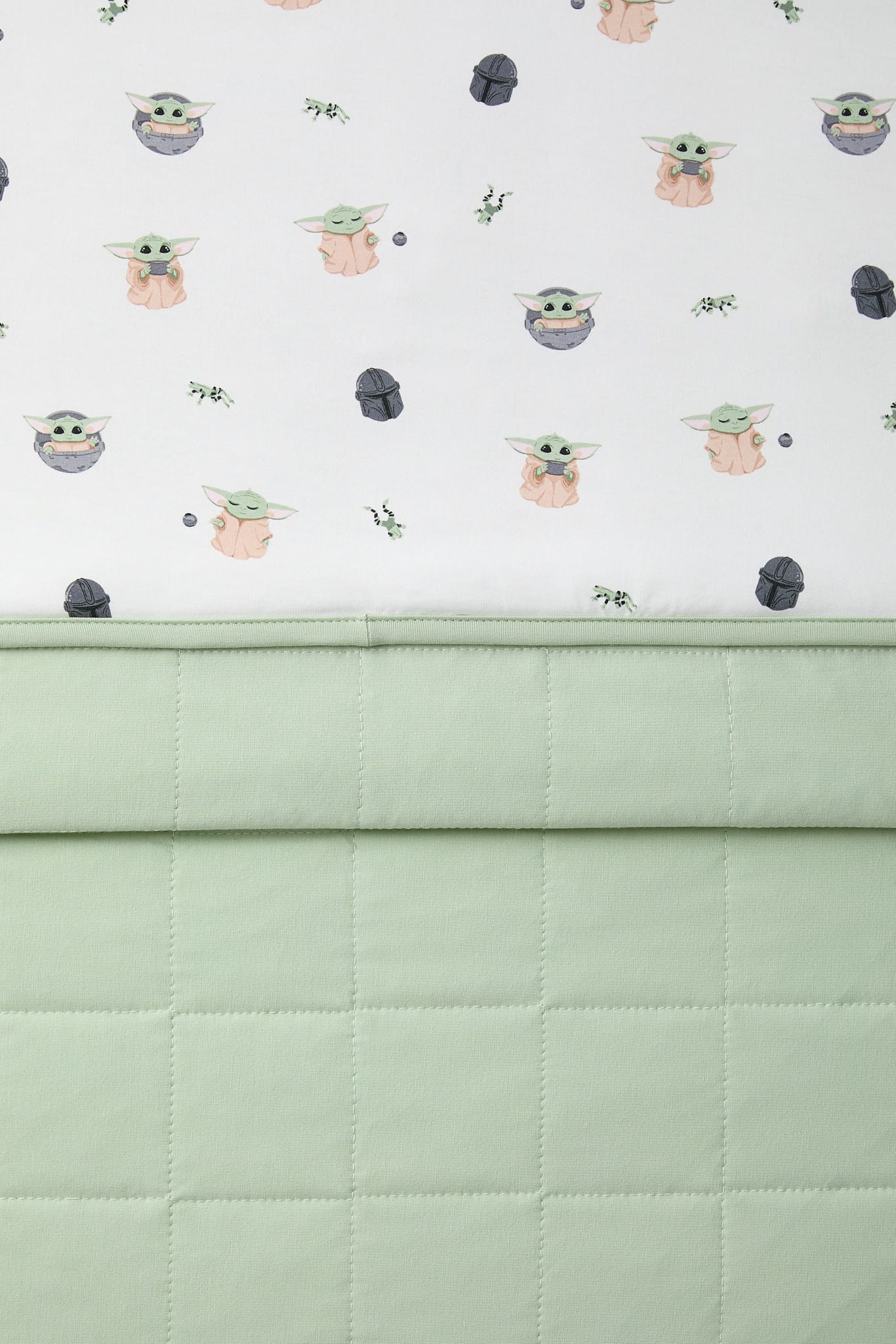 Toddler Blanket in Grogu™ 1.0 - Image 5