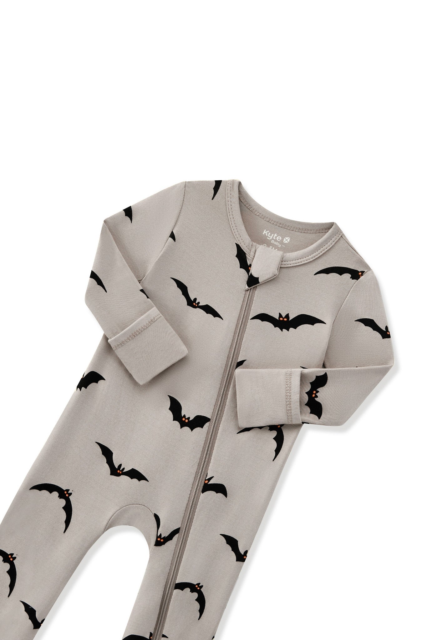 Zippered Romper in Bats - Image 5