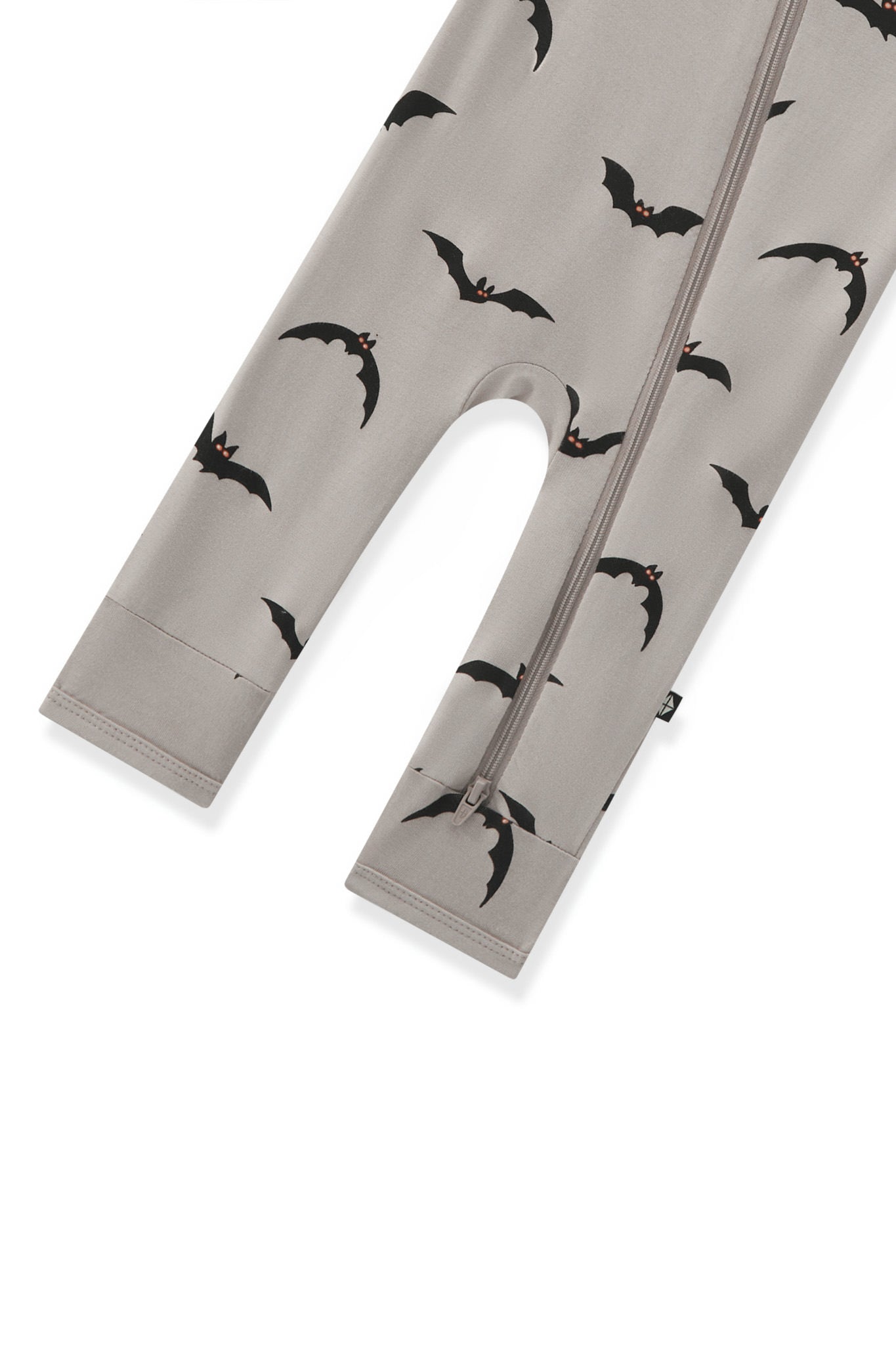 Zippered Romper in Bats - Image 6