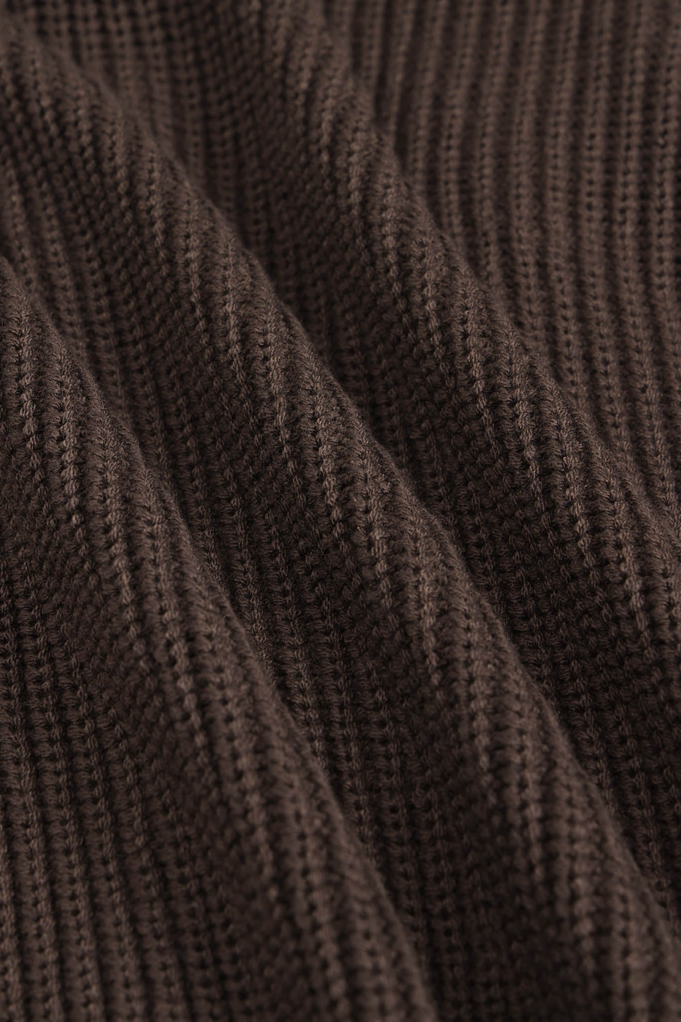 Chunky Knit Women's Cropped Cardigan in Espresso - Image 6