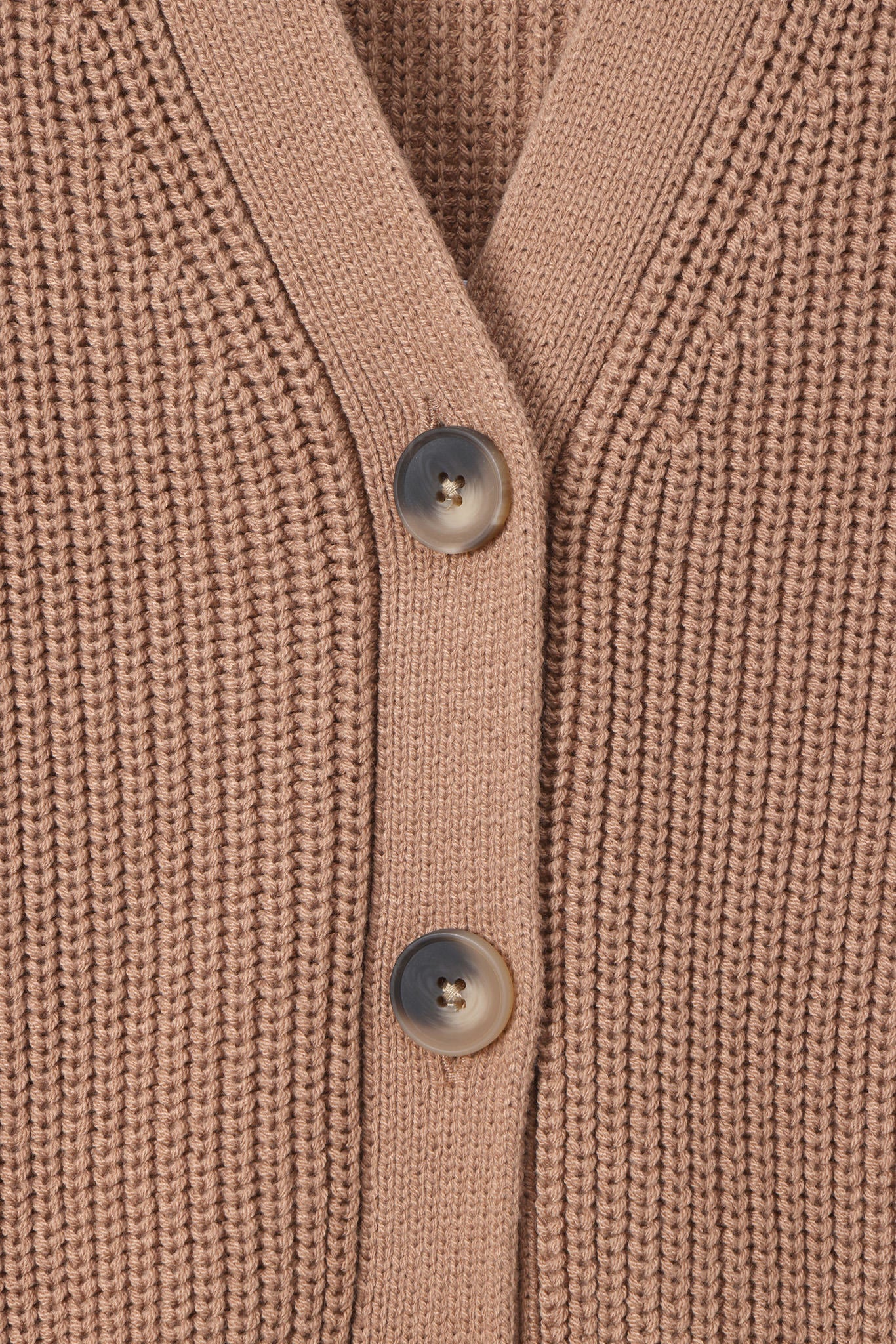 Chunky Knit Women's Cropped Cardigan in Latte - Image 6