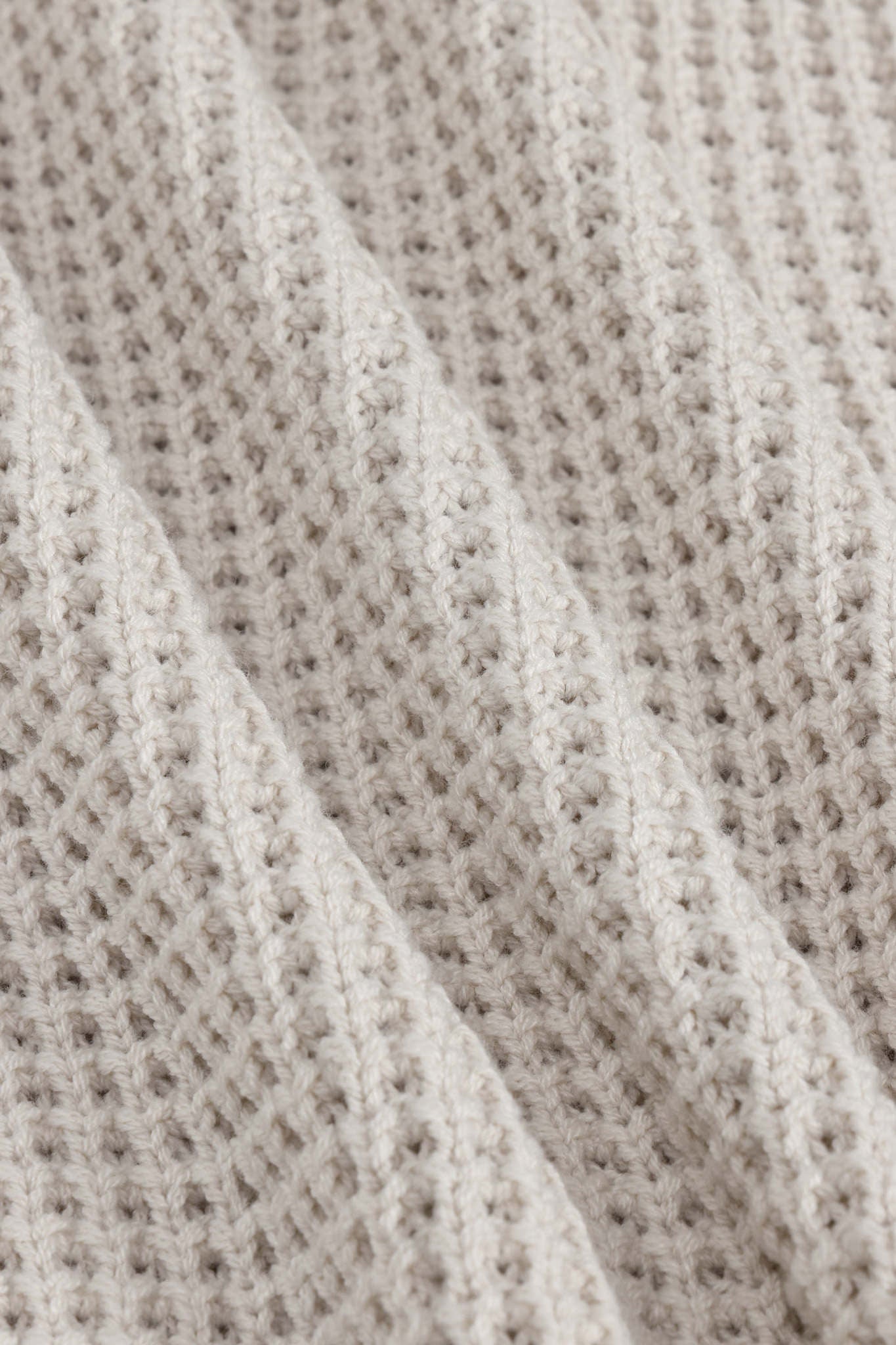 Chunky Knit Women's Waffle Cardigan in Oat - Image 5