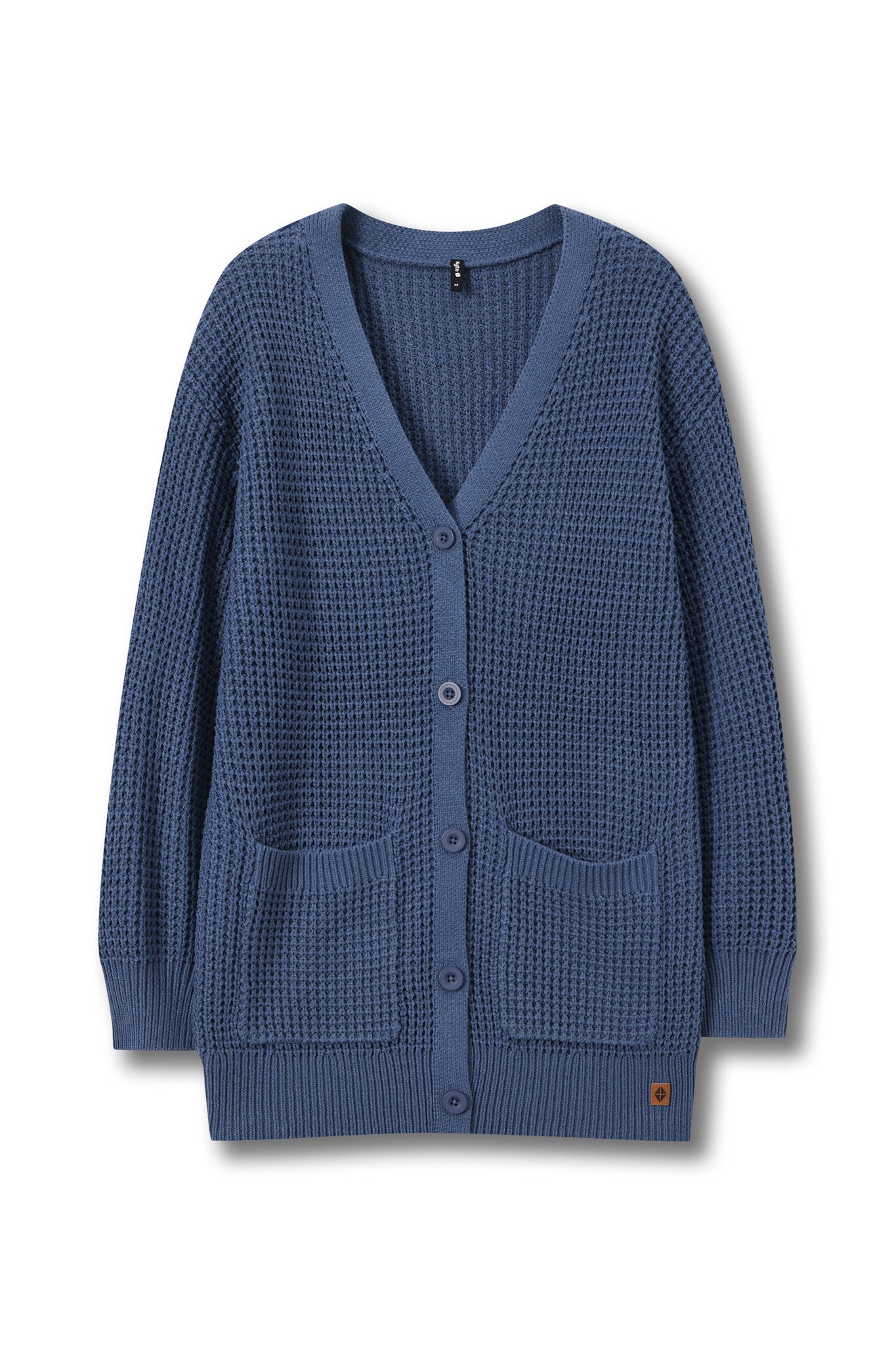 Chunky Knit Women's Waffle Cardigan in Oxford - Image 7