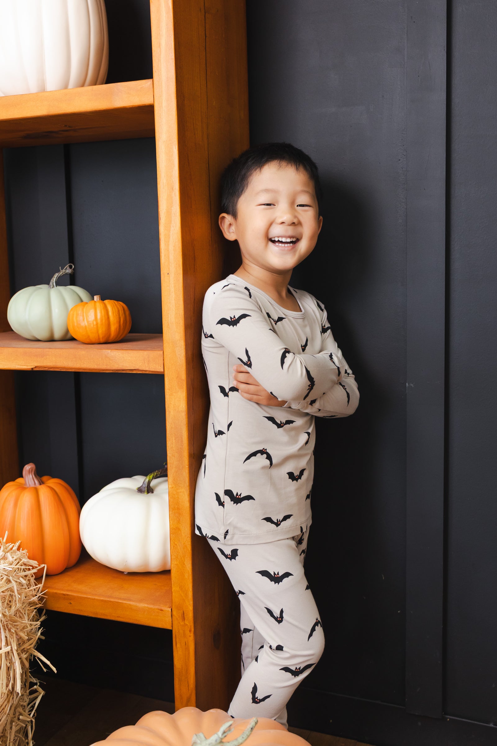 Long Sleeve Pajamas in Bats - Image 5