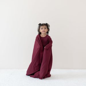 Toddler Blanket in Burgundy 2.5