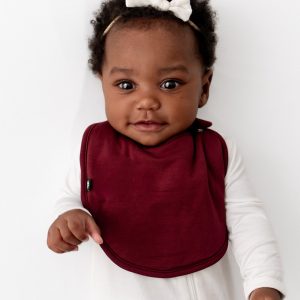 Cushy Bib in Burgundy