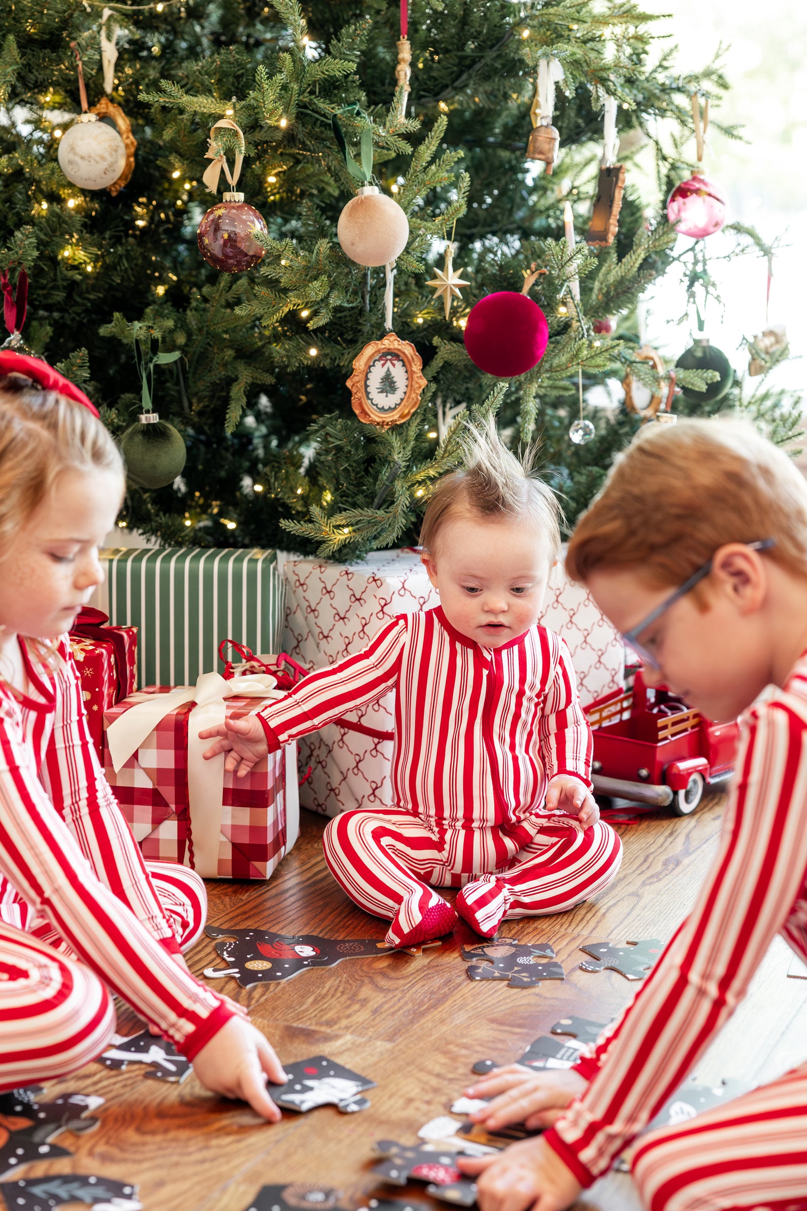 Zippered Footie in Peppermint Stripes - Image 4