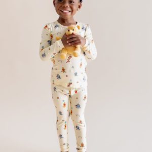 Long Sleeve Pajamas in Winnie the Pooh Celebration