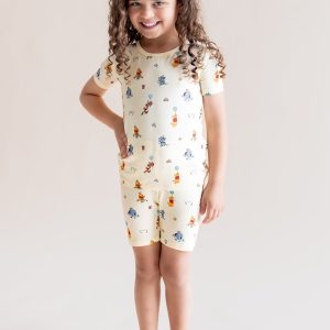 Short Sleeve Pajamas in Winnie the Pooh Celebration