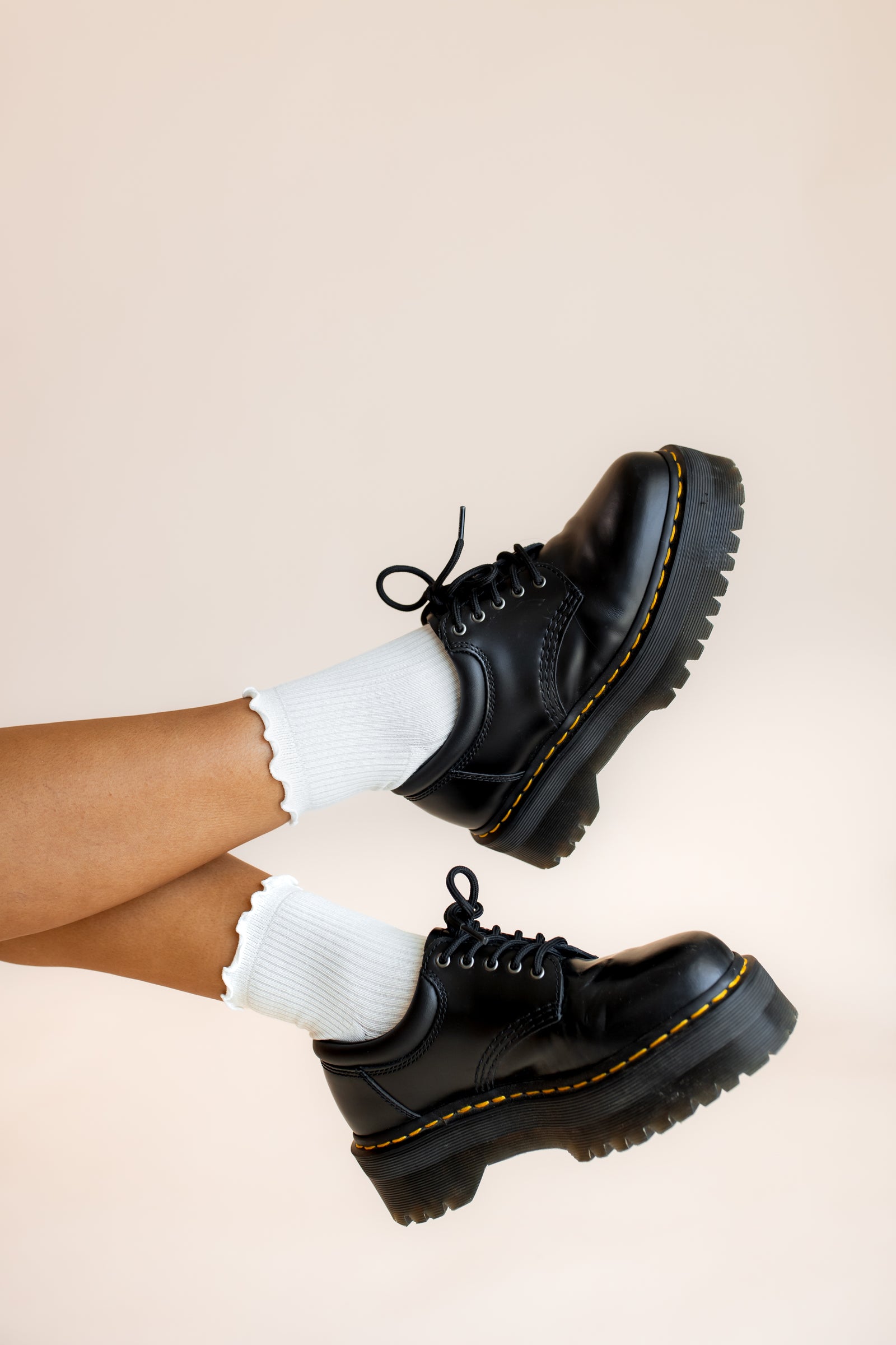 Women's Ruffle Socks in Cloud - Image 4
