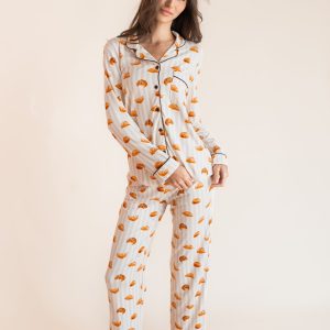 Long-Sleeved Women's Pajama Set in Croissant