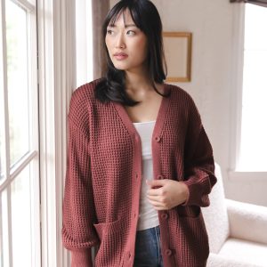 Chunky Knit Women's Waffle Cardigan in Ember