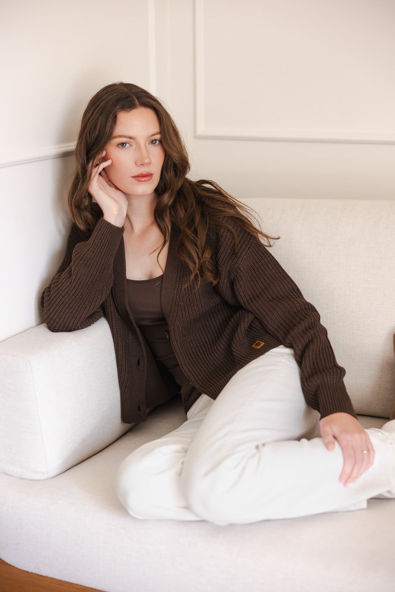 Chunky Knit Women's Cropped Cardigan in Espresso - Image 5