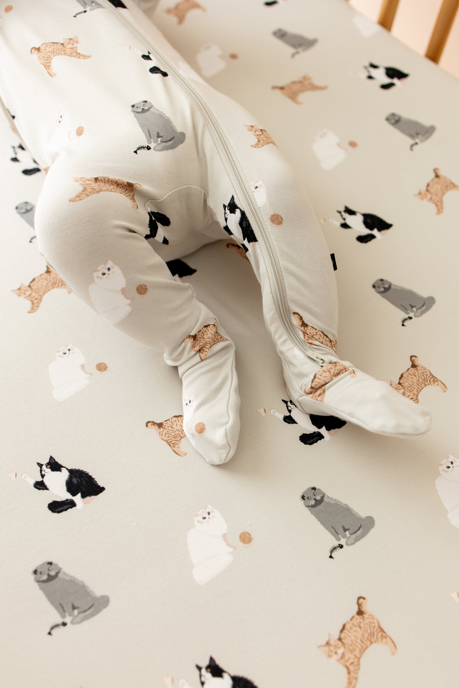 Zippered Footie in Fluffy Cat - Image 3