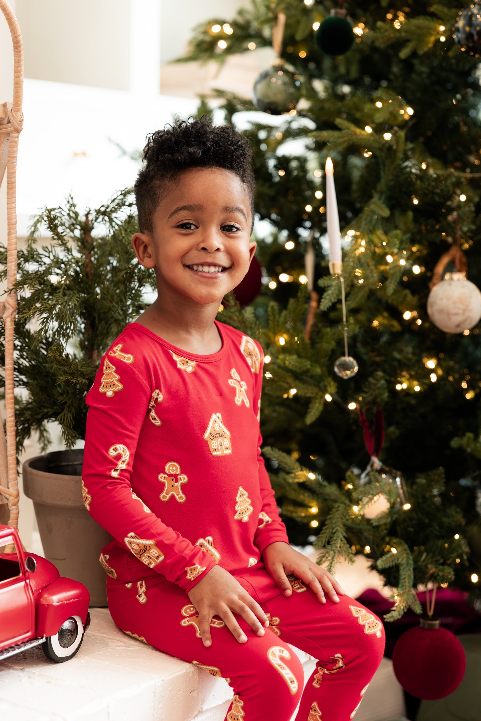 Long Sleeve Pajamas in Gingerbread - Image 8