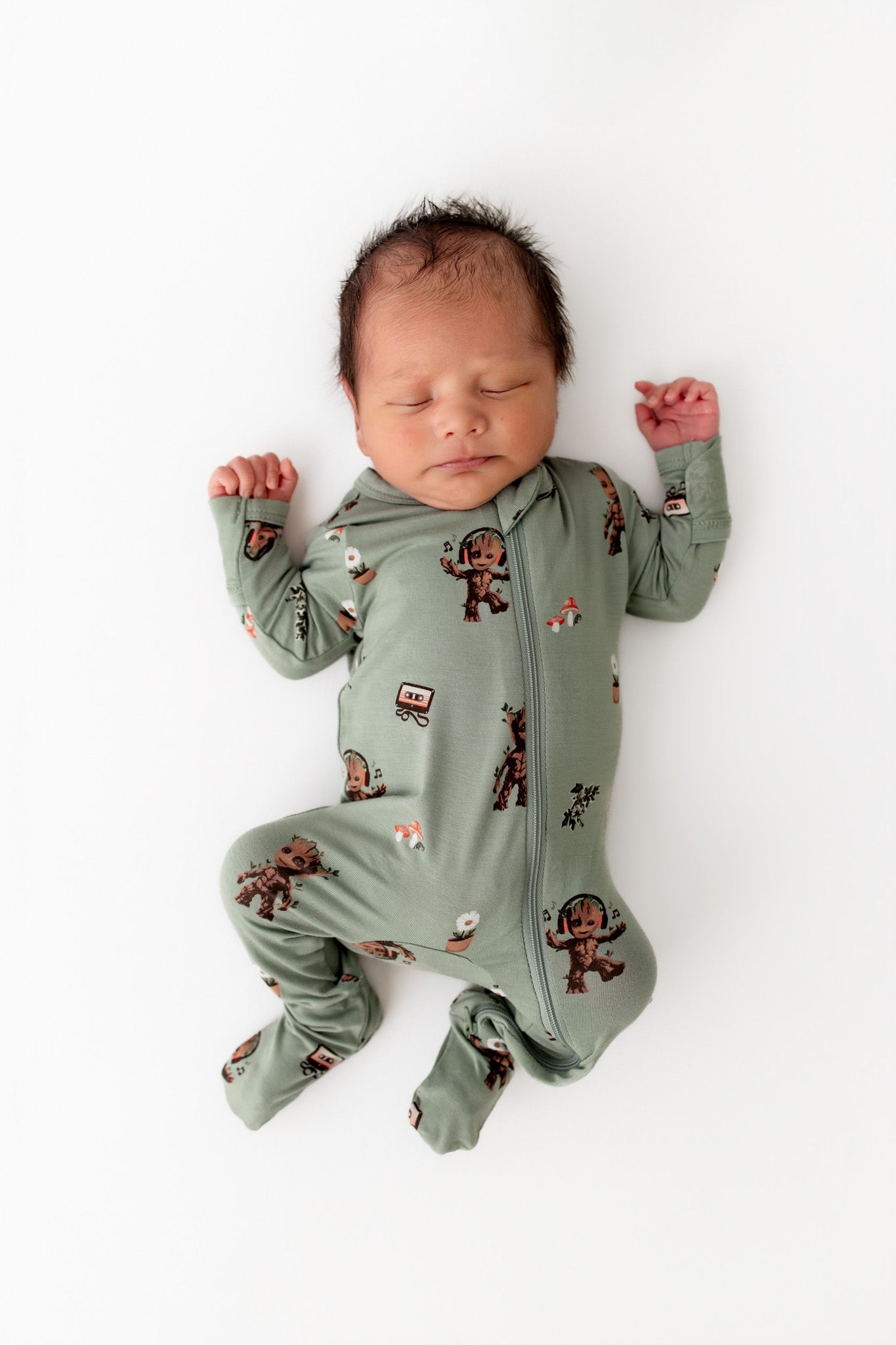 Zippered Footie in Groot - Image 4