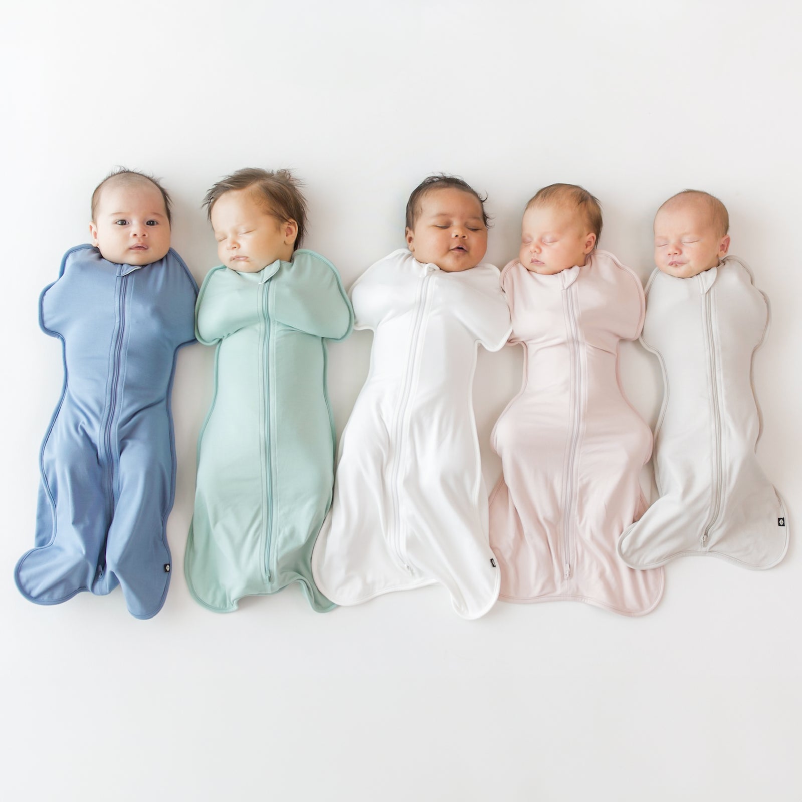 Swaddle Bag in Sage 0.5 - Image 4