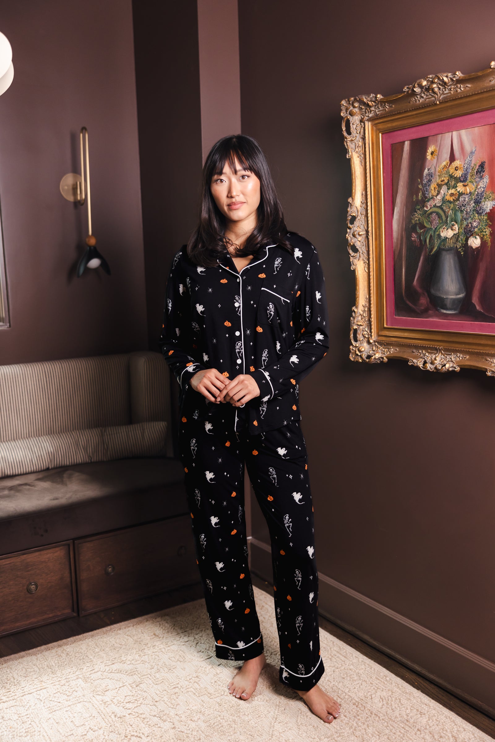 Long-Sleeved Women's Pajama Set in Halloween Friends - Image 5