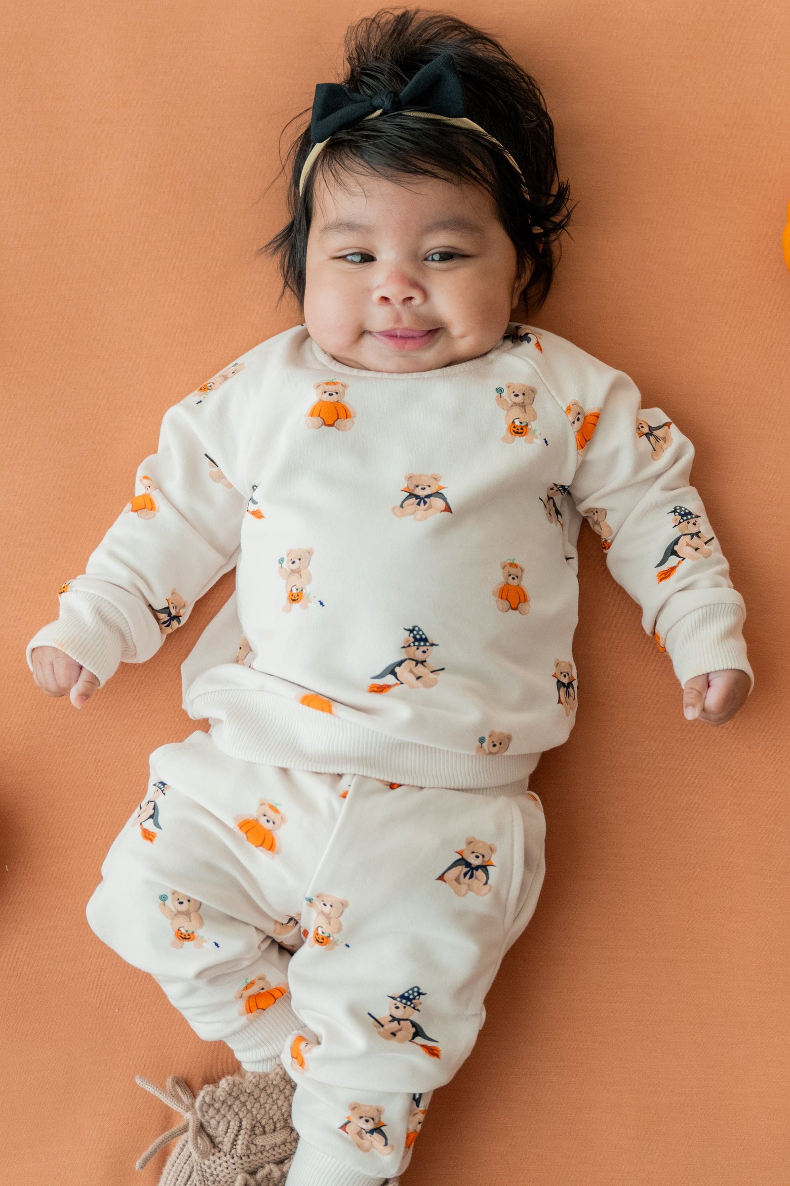 Long Sleeve Jogger Set in Halloween Teddy - Image 4