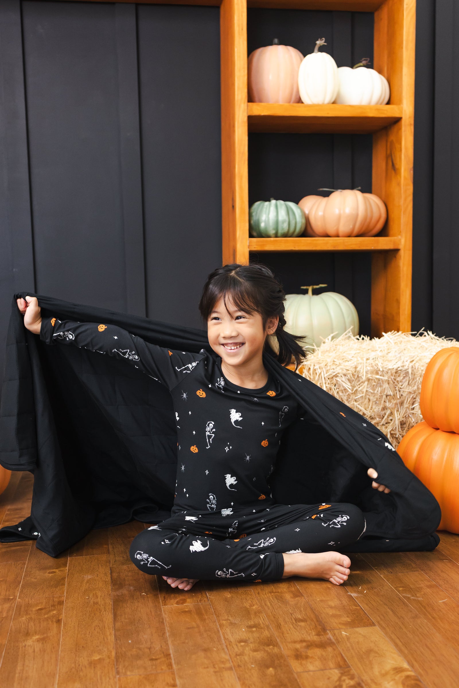 Toddler Blanket in Halloween Friends 1.0 - Image 4
