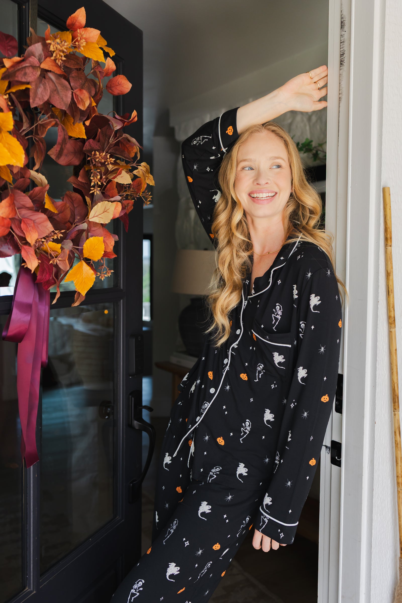 Long-Sleeved Women's Pajama Set in Halloween Friends - Image 4