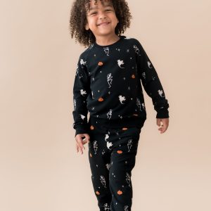 Long Sleeve Jogger Set in Halloween Friends