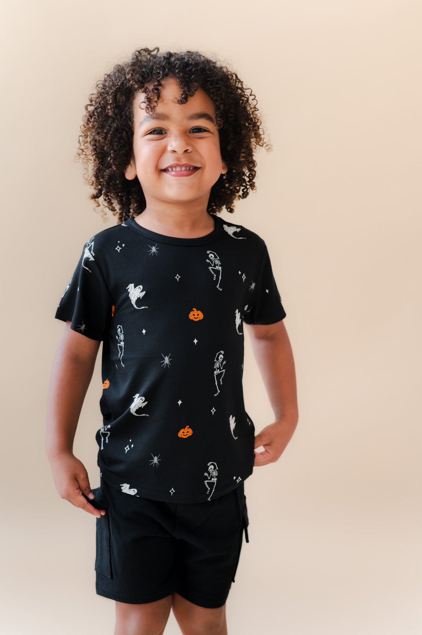 Toddler Basic Tee in Halloween Friends - Image 3