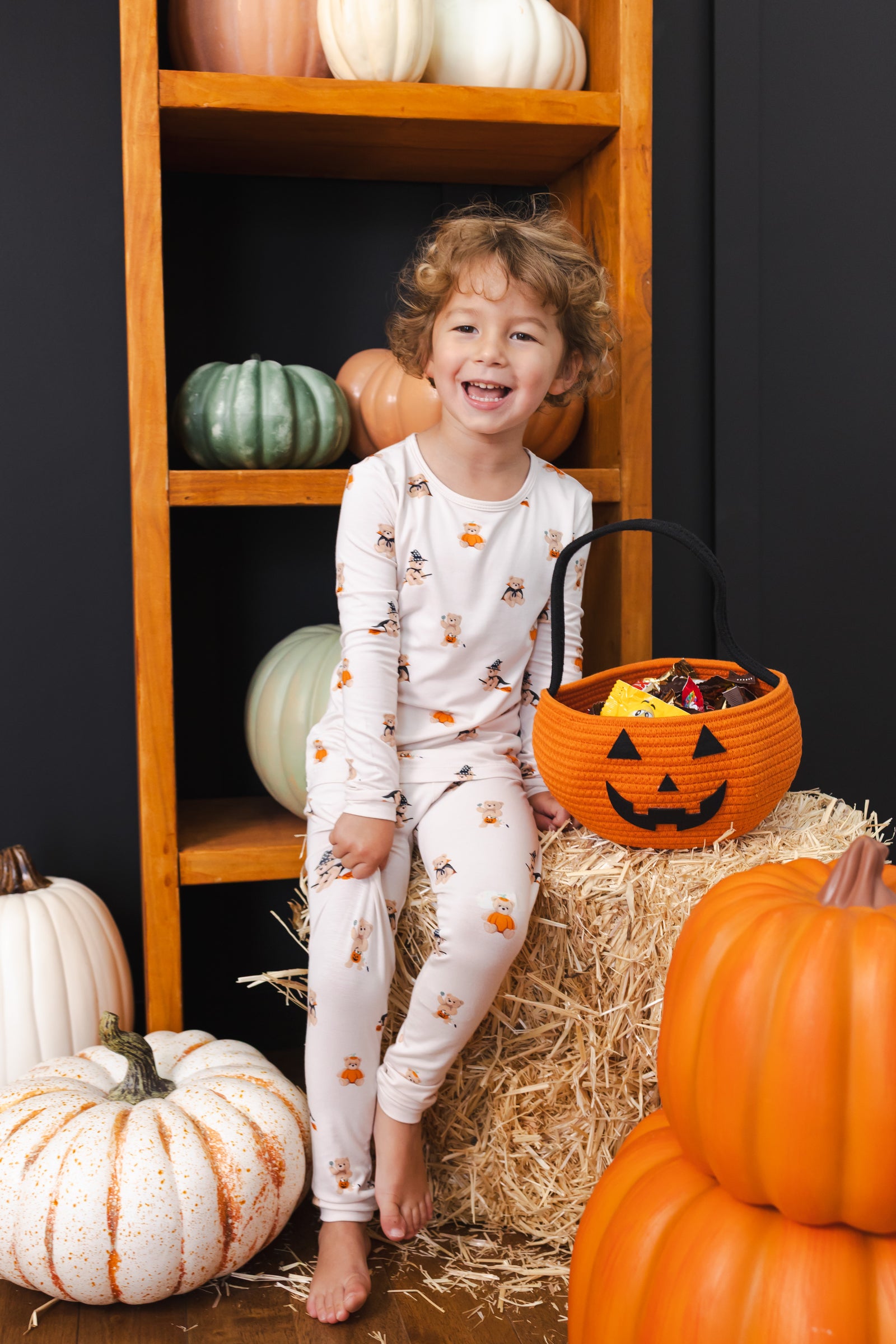 Long Sleeve Pajamas in Halloween Teddy - Image 6