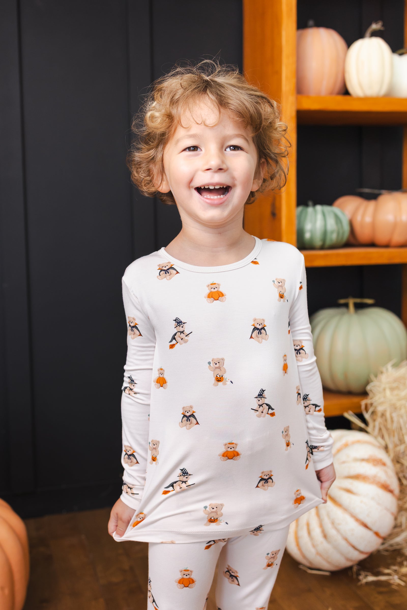 Long Sleeve Pajamas in Halloween Teddy - Image 4