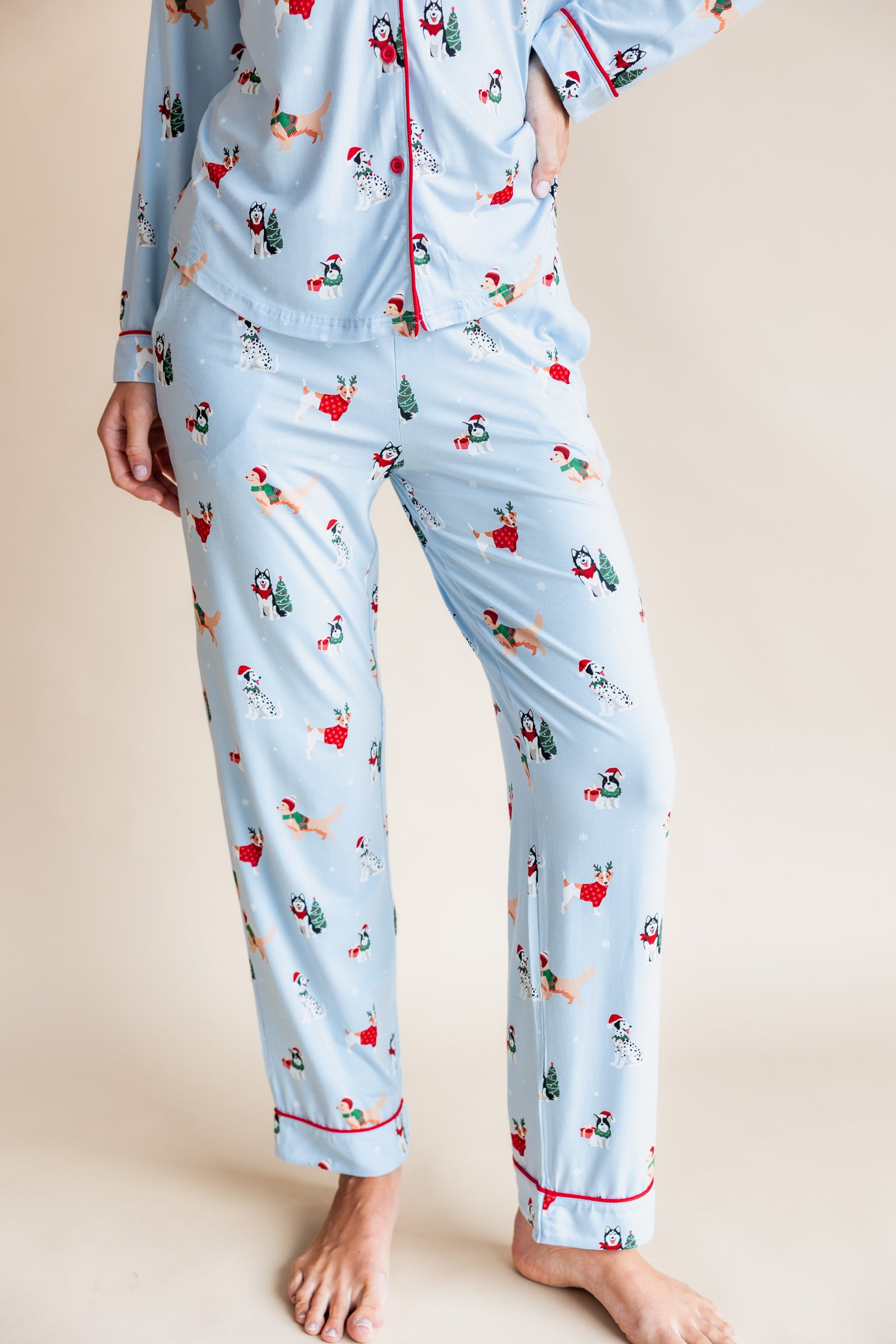 Long-Sleeved Women's Pajama Set in Holiday Pups - Image 6