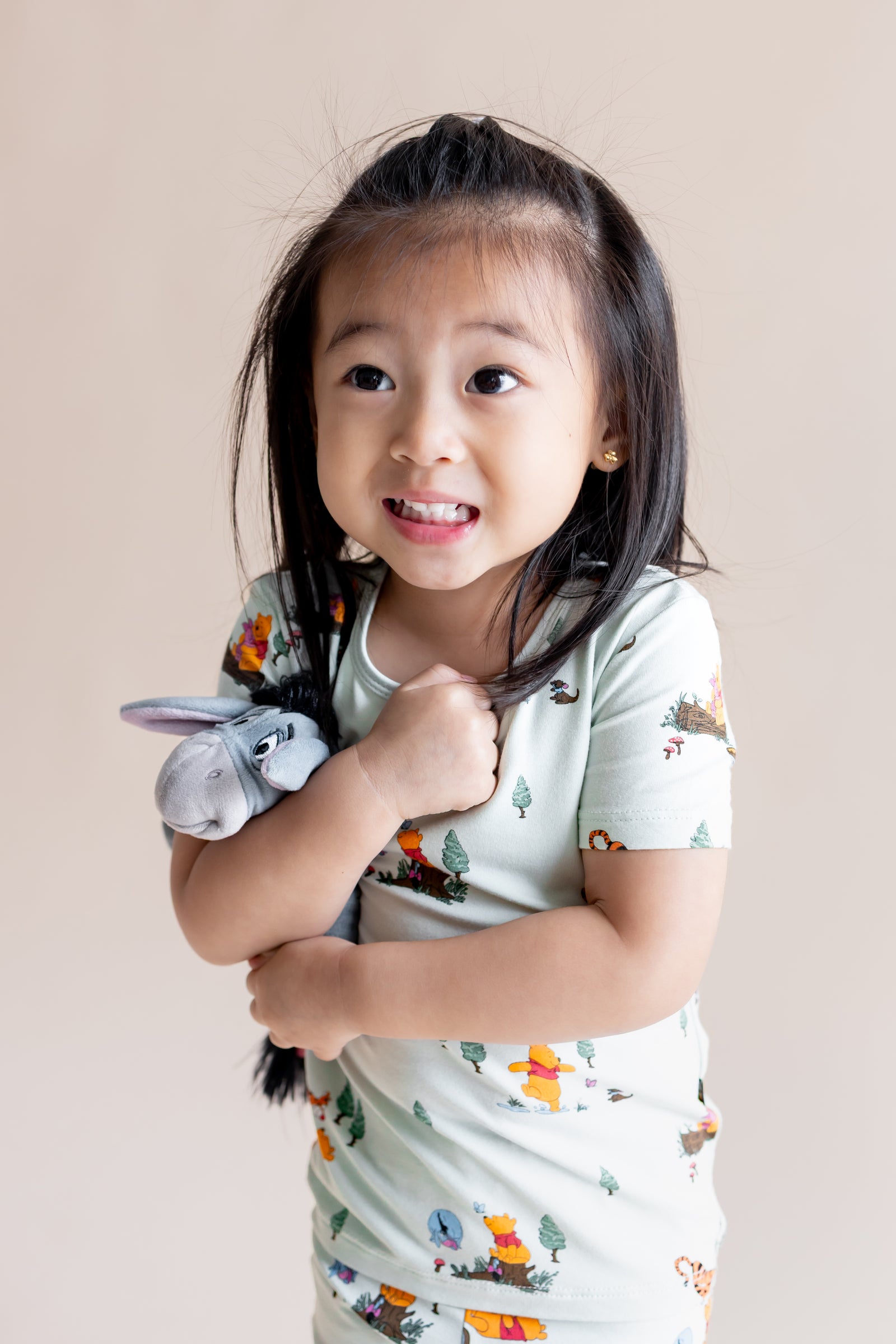 Short Sleeve Pajamas in Winnie the Pooh Hundred Acre Wood - Image 4