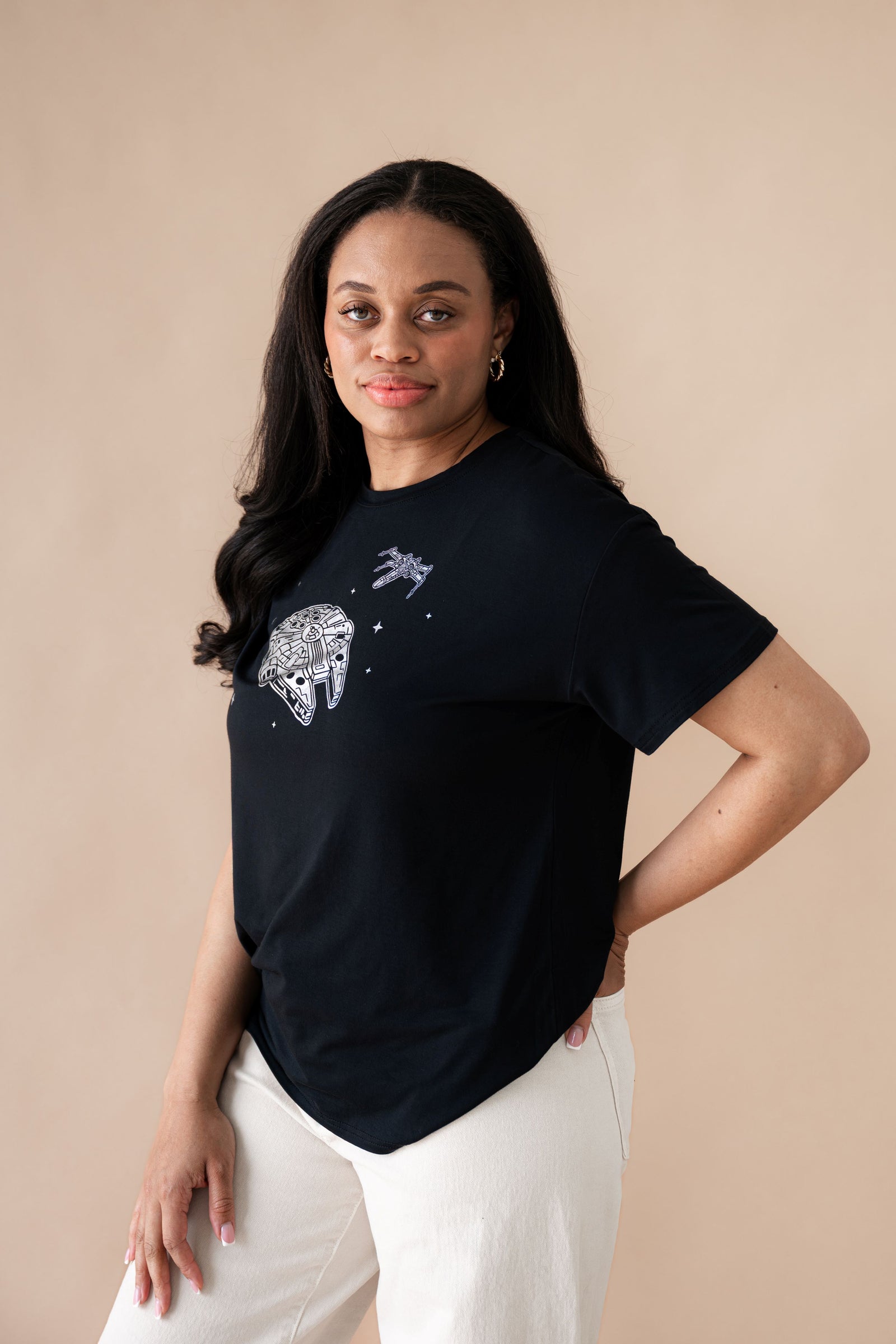Women's Graphic Tee in Millennium Falcon™ - Image 3