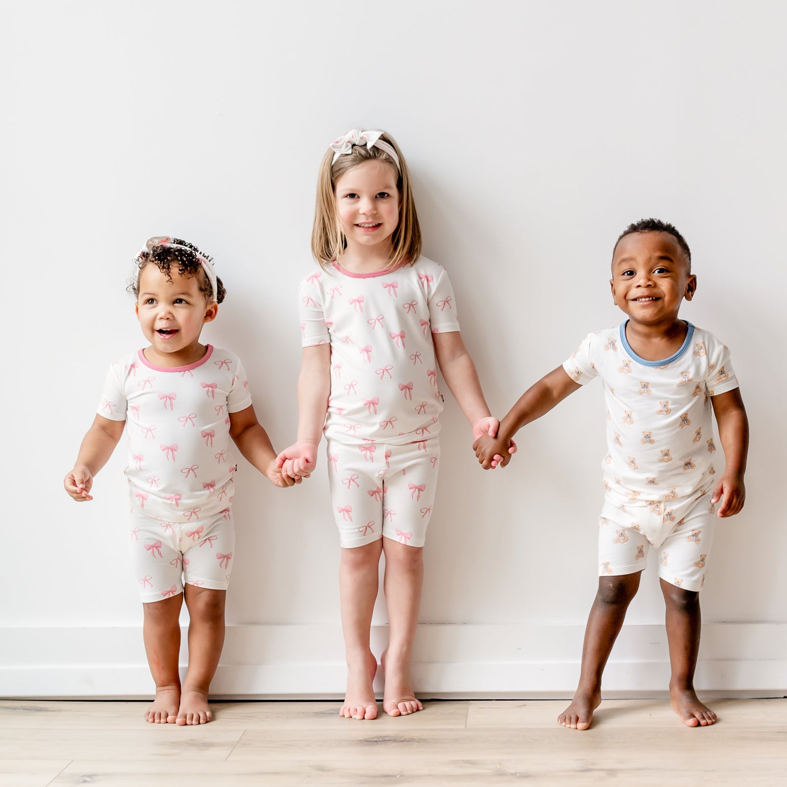 Short Sleeve Pajamas in Teddy Bear - Image 3