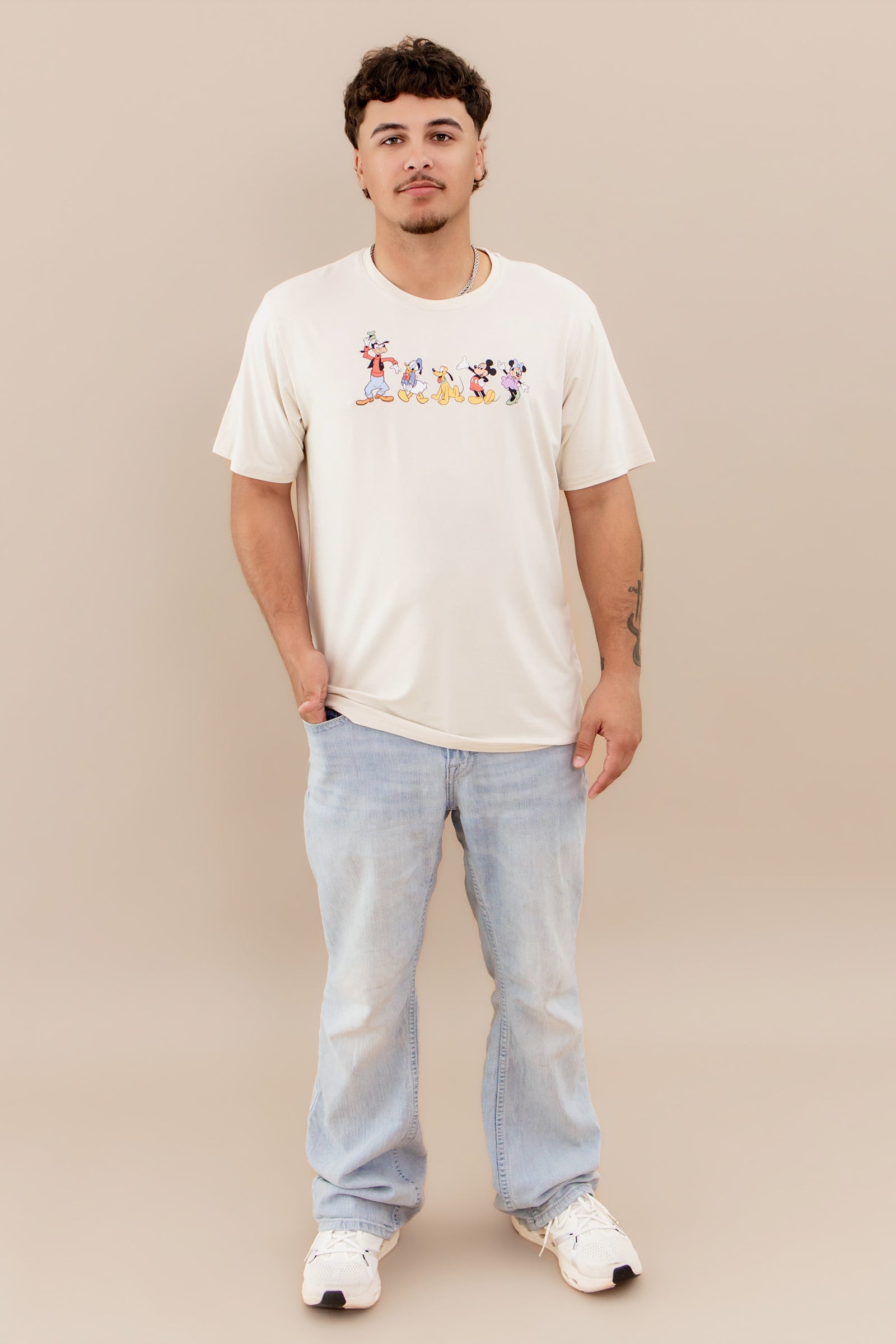 Men's Crew Neck Tee in Mickey and Friends on Ecru - Image 4