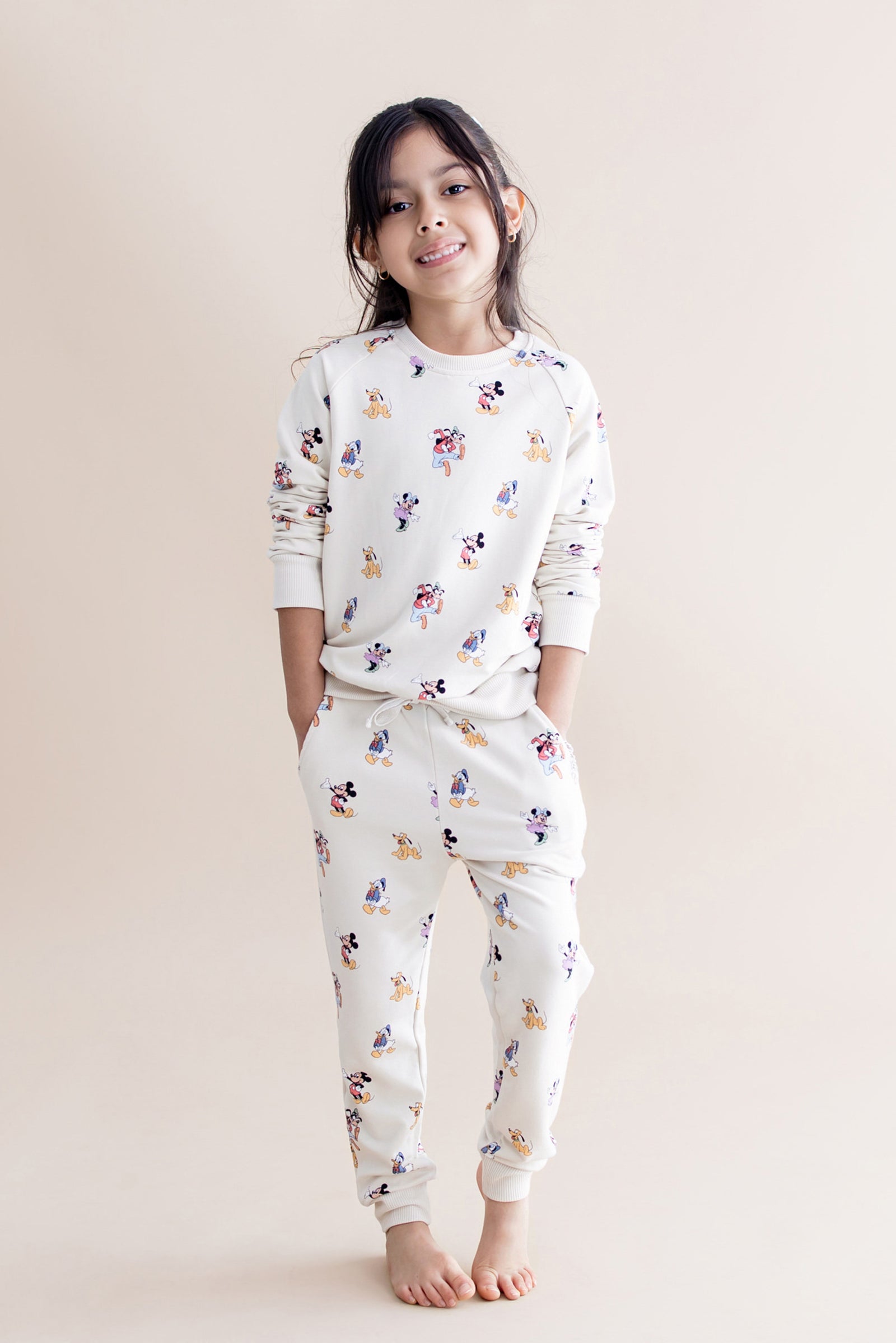 Long Sleeve Jogger Set in Mickey Mouse and Friends - Image 6
