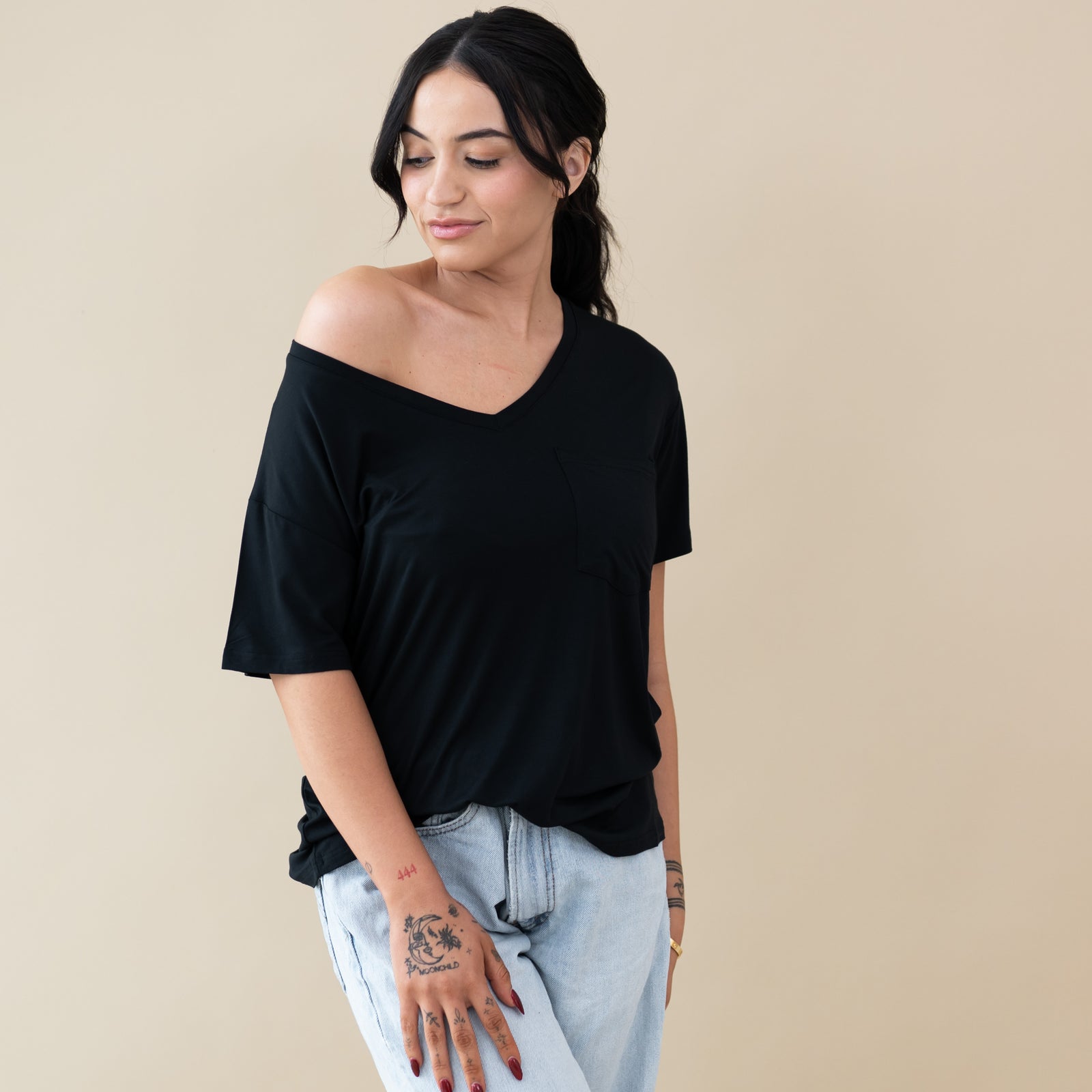 Women's Oversized V-Neck Tee in Midnight - Image 2