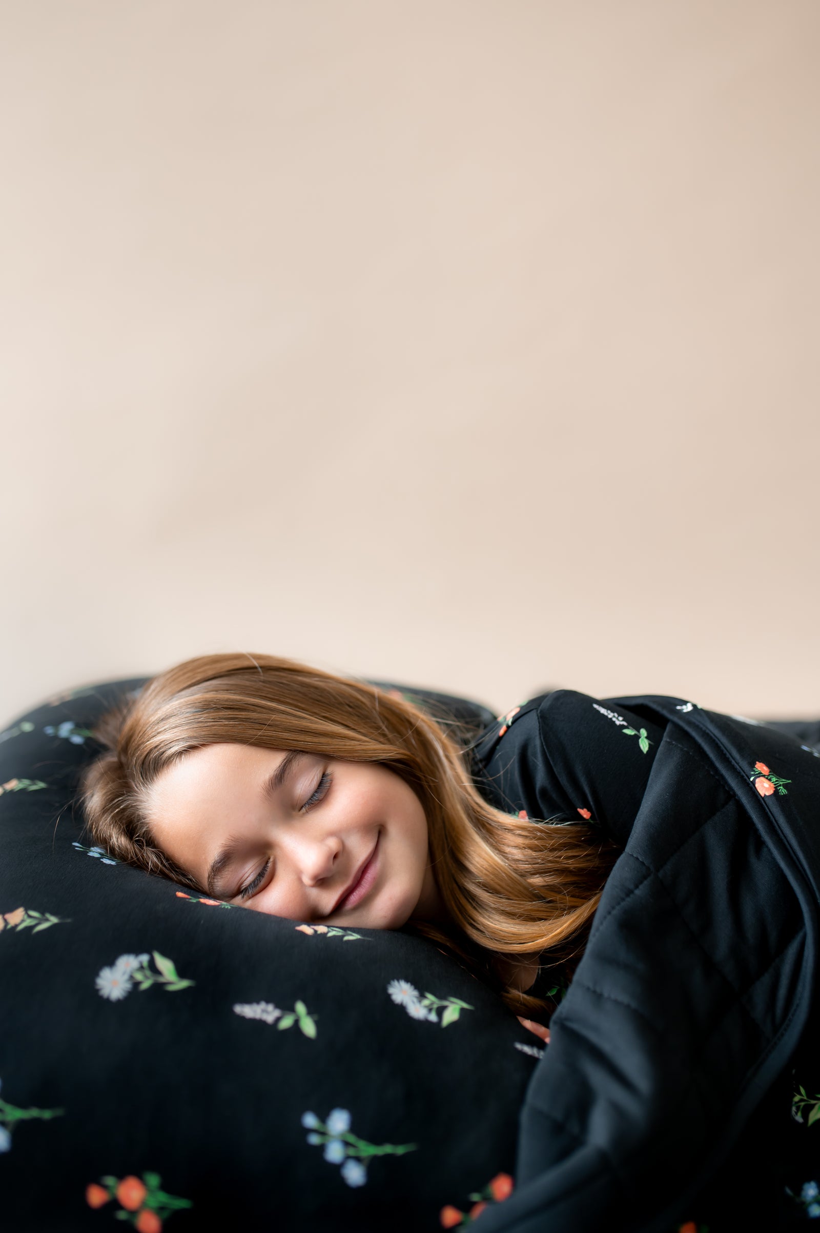 Standard Pillowcase in Midnight Wildflower - Image 3