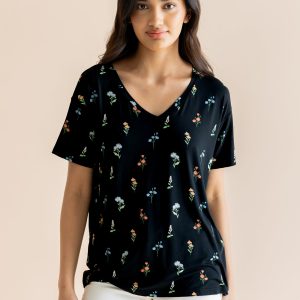 Women's Oversized V-Neck Tee in Midnight Wildflower