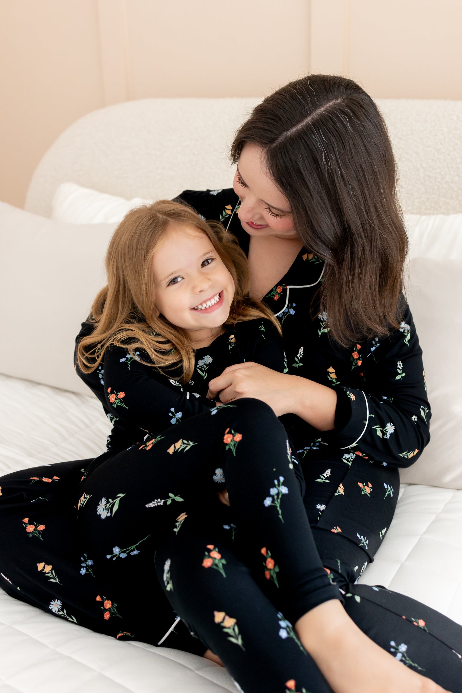 Long-Sleeved Women's Pajama Set in Midnight Wildflower - Image 2