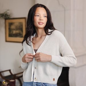 Chunky Knit Women's Cropped Cardigan in Oat