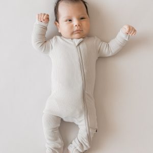 Ribbed Zipper Romper in Oat