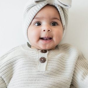 Chunky Knit Bow Headband in Oat