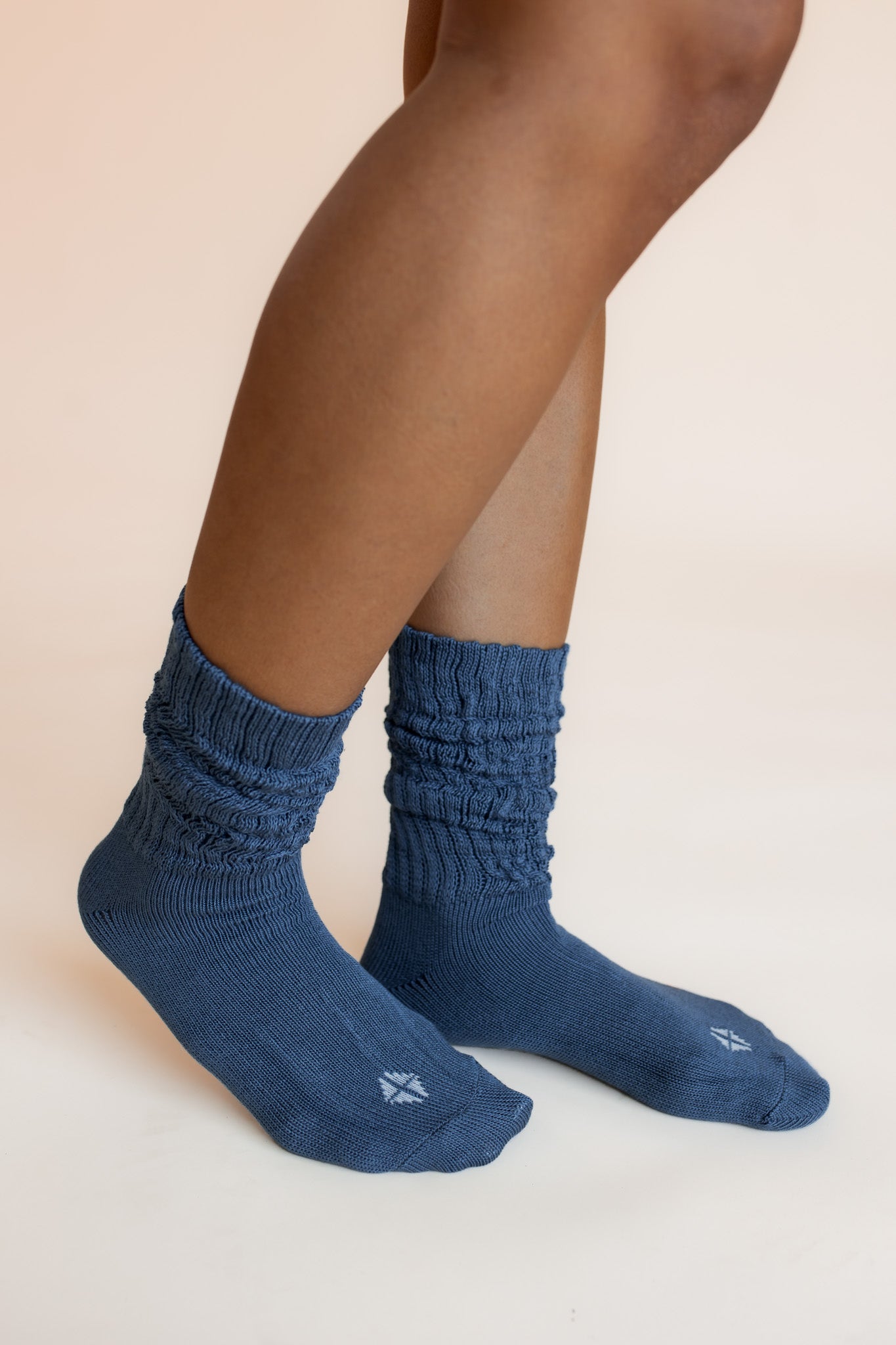 Adult Scrunch Socks in Oxford - Image 3