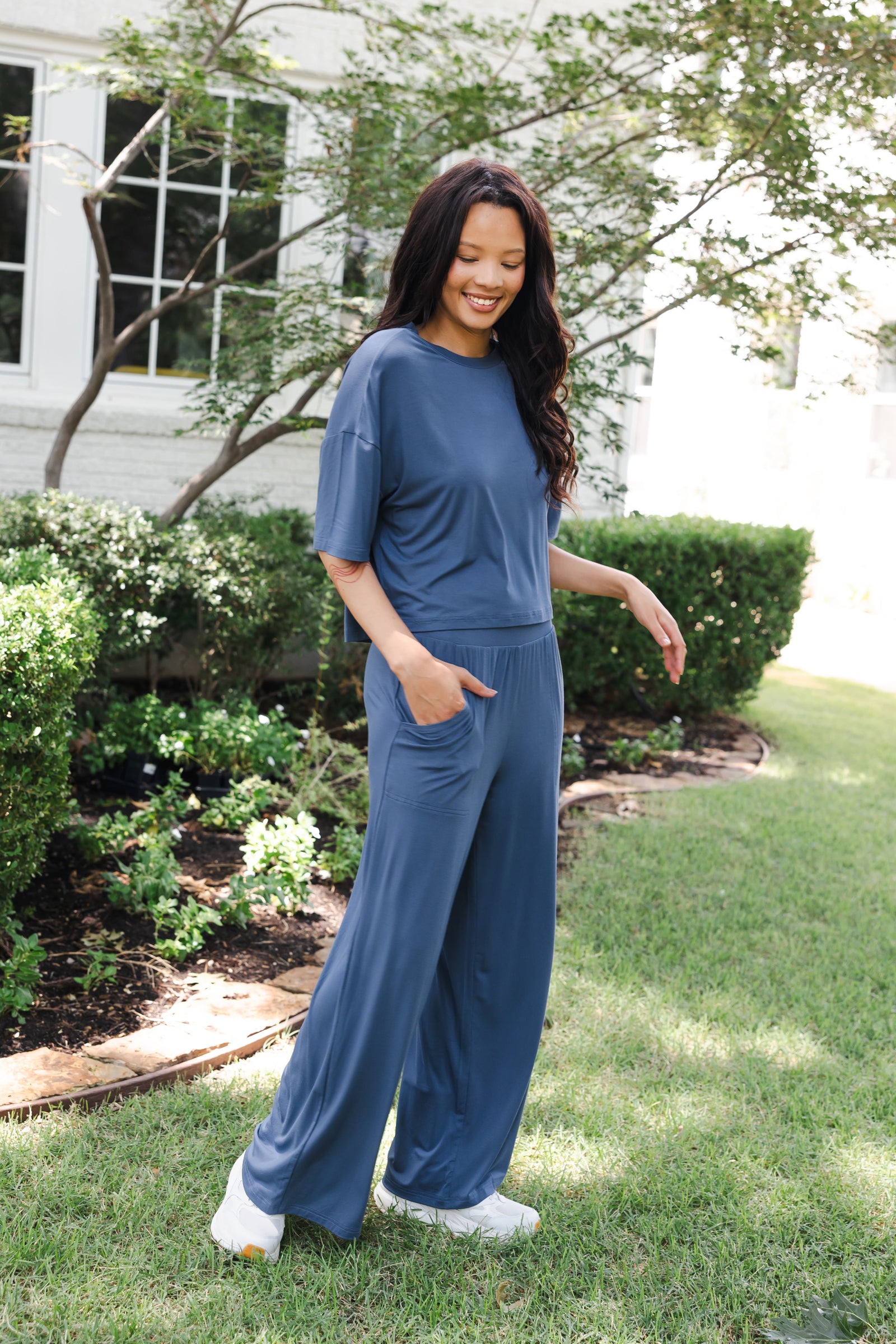 Women's Short Sleeve Boxy Tee in Oxford - Image 2