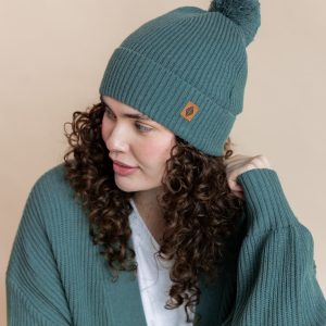 Chunky Knit Adult Pom in Pine