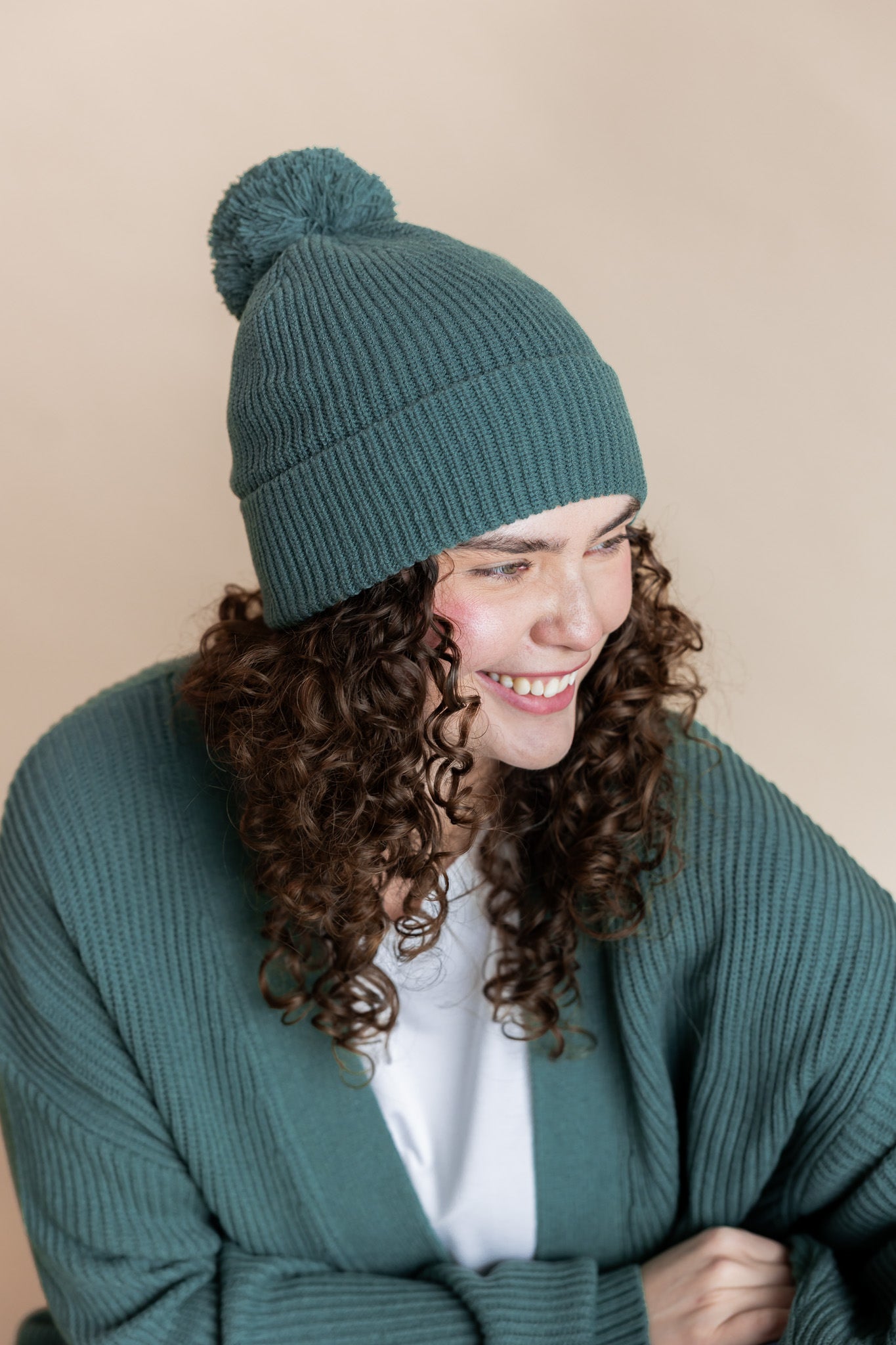 Chunky Knit Adult Pom in Pine - Image 3