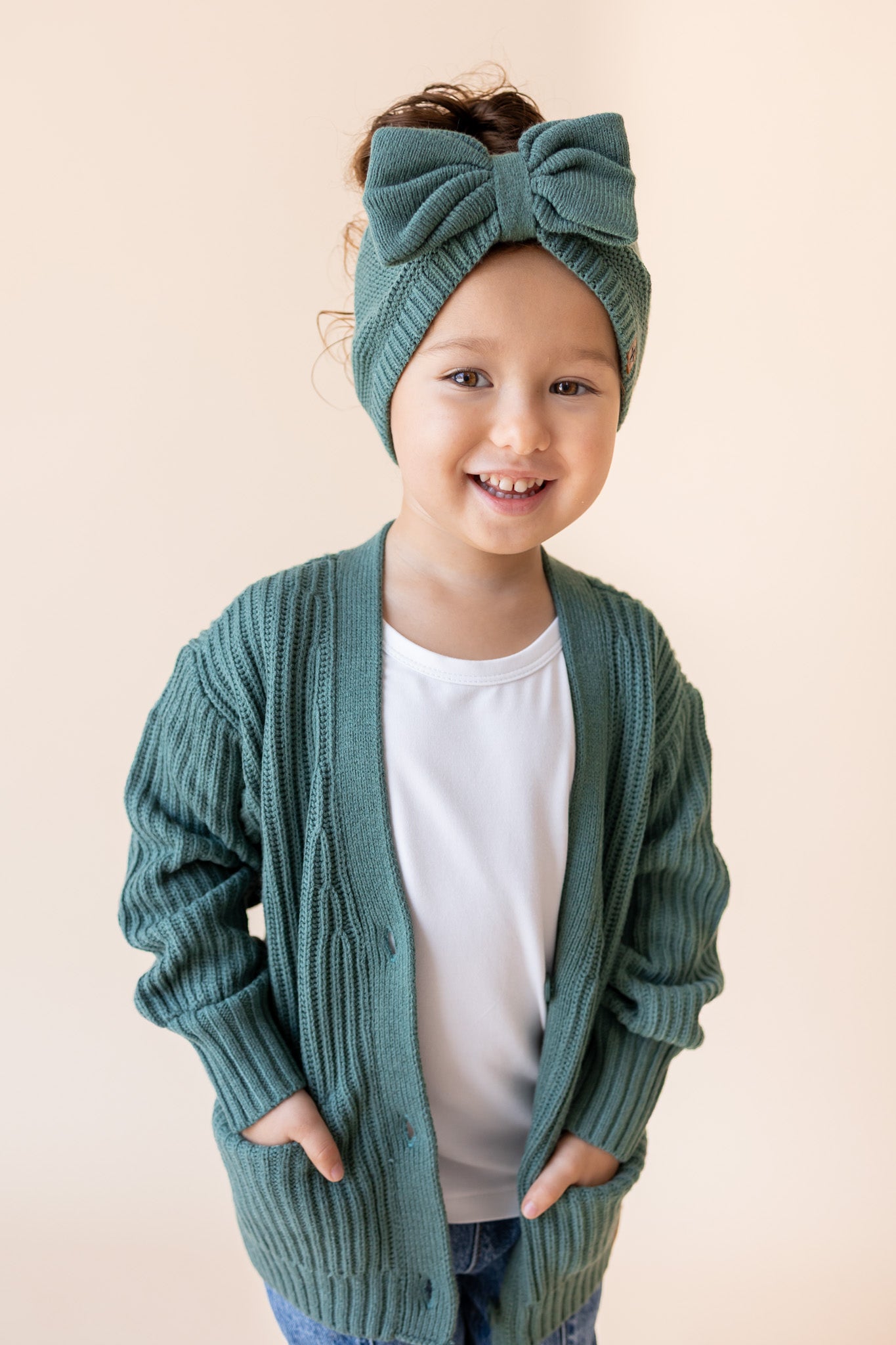 Chunky Knit Oversized Cardigan in Pine - Image 3