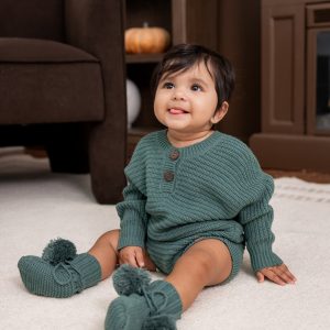 Knit Booties in Pine