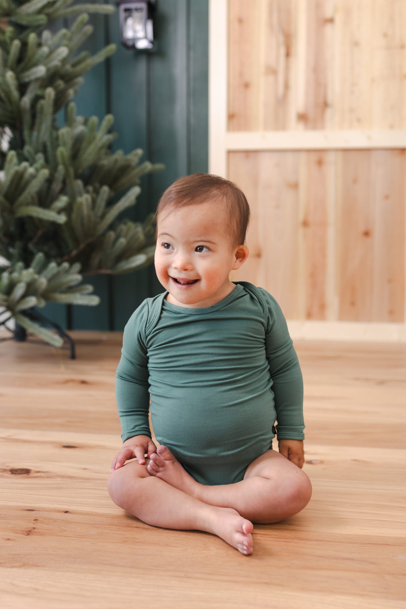 Long Sleeve Bodysuit in Pine - Image 3