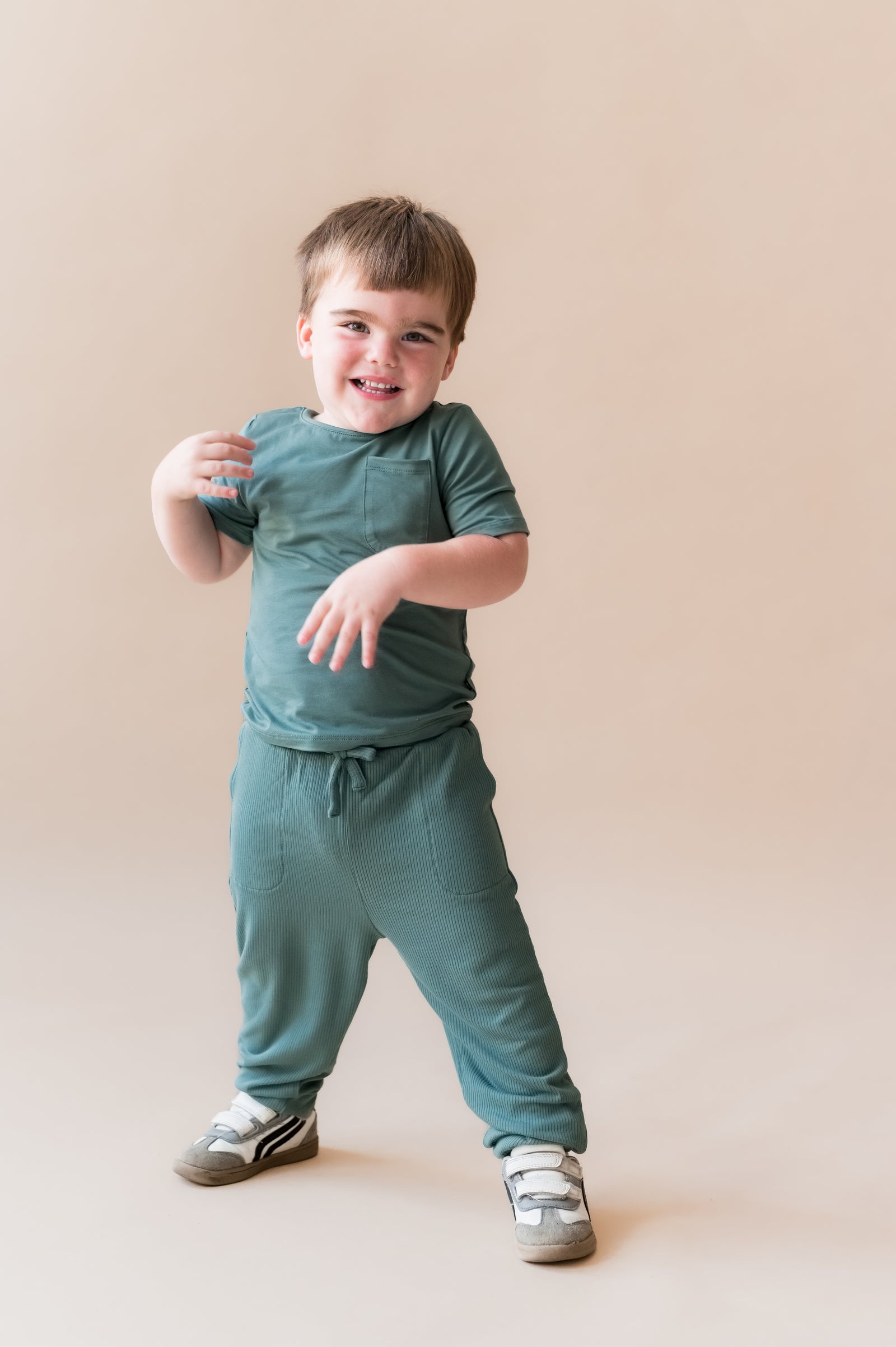 Ribbed Jogger Pant in Pine - Image 3